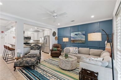 Beautifully maintained FULLY FURNISHED coastal townhome with - photo 7