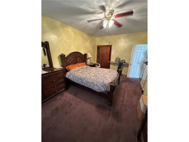 A beautiful, well maintained brick home in the heart of East - photo 5