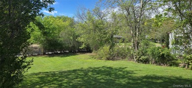 Location, Location, Location. Fantastic opportunity to build a - photo 2