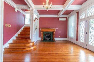 Historic Elegance Meets Modern Convenience in Waco,TX

Step