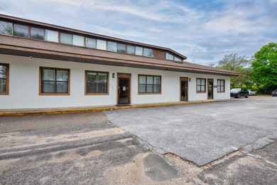 914 B has a total of 3702 sq ft. on the first floor and 356 on - photo 2