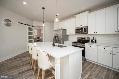 Welcome to Wyndemere-where elevated design meets the LAKE ANNA - photo 12