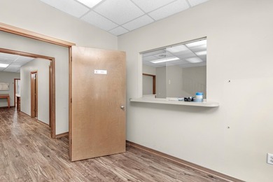 914 B has a total of 3702 sq ft. on the first floor and 356 on - photo 8