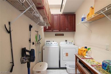 You've found your DREAM HOME in a PRIME location! Absolutely - photo 18