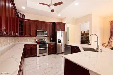 You've found your DREAM HOME in a PRIME location! Absolutely - photo 20