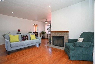 *Beautiful Ranch Style Home* Pride of Ownership! This - photo 21