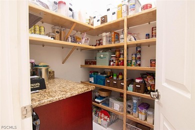 You've found your DREAM HOME in a PRIME location! Absolutely - photo 25