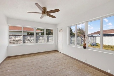 Welcome to this beautifully maintained home offering 3 bedrooms - photo 30