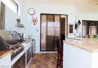 You've found your DREAM HOME in a PRIME location! Absolutely - photo 34