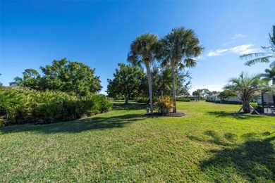 Welcome to this beautiful 3 bedroom/2 bath pool home locatated - photo 37