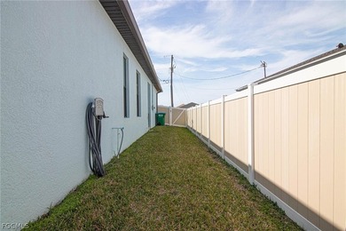 You've found your DREAM HOME in a PRIME location! Absolutely - photo 40