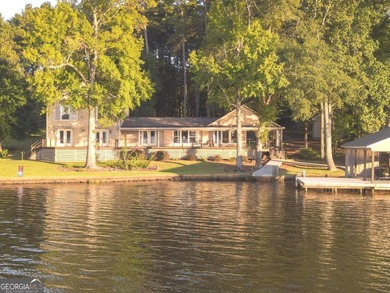 Looking for a Lake Sinclair lake home in Baldwin County that is - photo 3