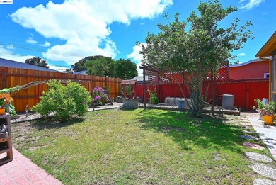 *Beautiful Ranch Style Home* Pride of Ownership! This - photo 45