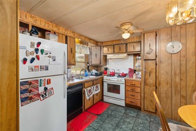 Welcome to your Lake Brownwood escape! Located at 4500 Lake - photo 6