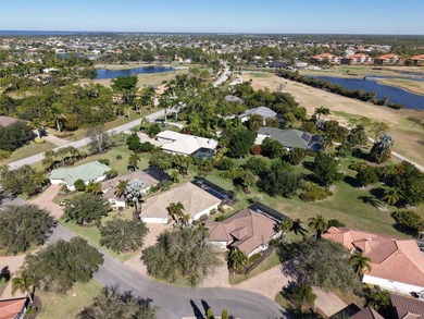 Welcome to this beautiful 3 bedroom/2 bath pool home locatated - photo 47