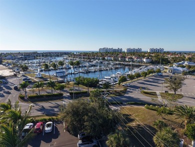 Welcome to this beautiful 3 bedroom/2 bath pool home locatated - photo 50