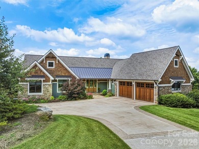 Rarely does a home of this caliber become available in Lakeview - photo 2