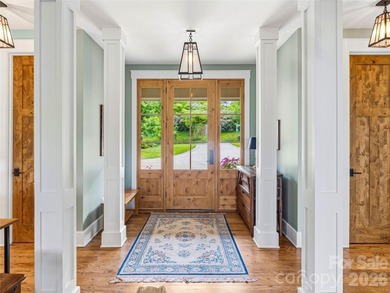 Rarely does a home of this caliber become available in Lakeview - photo 4