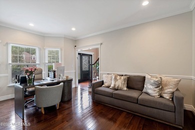 Don't miss this opportunity! Spacious layout, great natural - photo 7