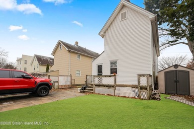 CHARMING FULLY DETACHED HOME IN PORT RICHMOND - VACANT & READY - photo 4