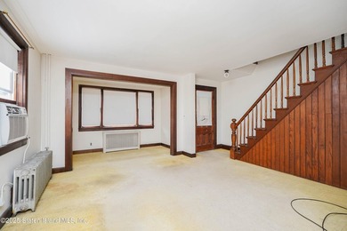 CHARMING FULLY DETACHED HOME IN PORT RICHMOND - VACANT & READY - photo 7