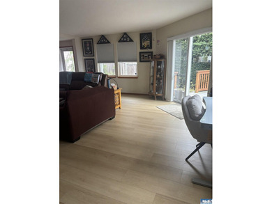 Welcome home to this 3 bedroom, 2 bath 1726 sq. ft. house - photo 13