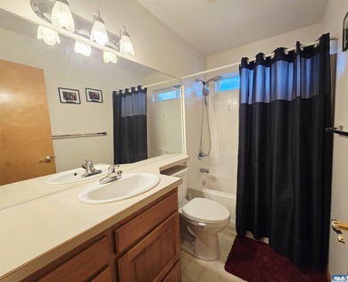 Welcome home to this 3 bedroom, 2 bath 1726 sq. ft. house - photo 25