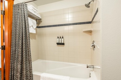 Charming Two-Bedroom, Two-Bathroom Condo in the Heart of the - photo 26