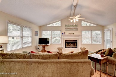 Ideally located on the south end of St. Simons Island, this - photo 4