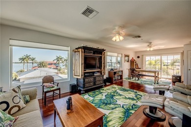 Custom Luxury Island Living! This stunning Matlacha home sits on - photo 35