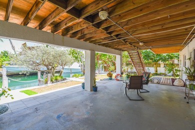 Just minutes from Key West, this open floor plan waterfront home - photo 37