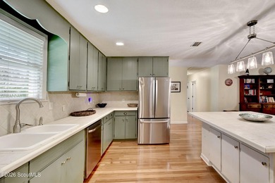 Ideally located on the south end of St. Simons Island, this - photo 8