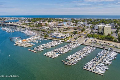 Beautifully updated 1-bedroom condominium in the heart of Lake - photo 42