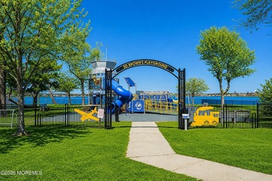 Beautifully updated 1-bedroom condominium in the heart of Lake - photo 45