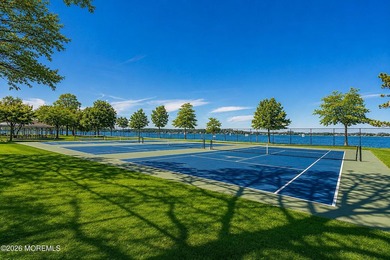 Beautifully updated 1-bedroom condominium in the heart of Lake - photo 47