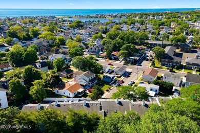 Beautifully updated 1-bedroom condominium in the heart of Lake - photo 50