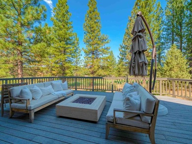 THIS 4 BEDROOM, SINGLE LEVEL impeccably maintained - photo 10