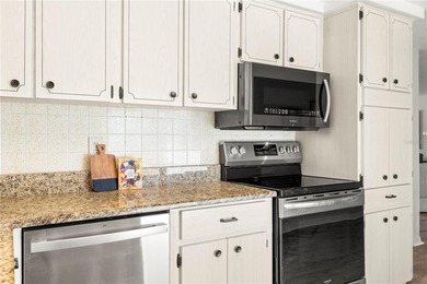 This charming 2-bedroom, 2-bath home features a spacious 2-car - photo 10