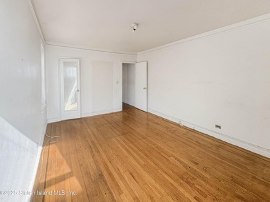 Well maintained two bedroom co-operative building with part-time - photo 5