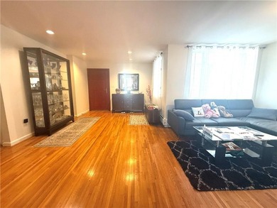 One of a kind all brick multifamily home - Two family - in the - photo 10