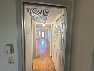 Welcome to this inviting condo in the desirable 55+ gated - photo 6