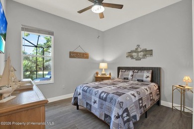 Experience luxury living in the gated GlenLakes Golf & Country - photo 16