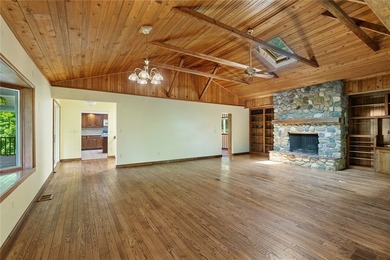 Quintessential West Bluff Drive on Keuka Lake. Nestled among the - photo 6
