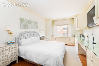 Convertible 2 BDRM! Welcome to high floor views and incredible - photo 6