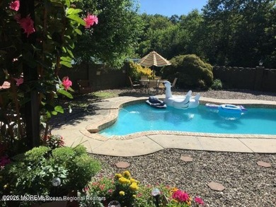 Looking for that perfect multi-generational home where you can - photo 2