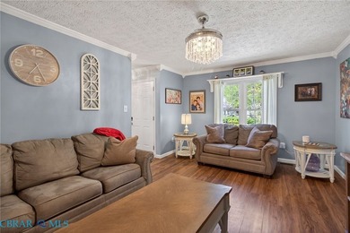 Discover effortless living in Urbanna Creek Farms with this - photo 9