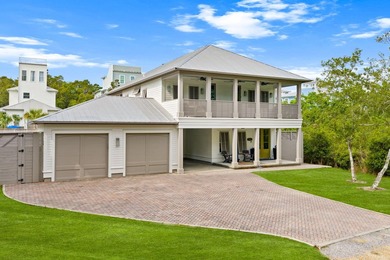 Rare opportunity to own a beautifully updated 5BR/4BA residence - photo 1