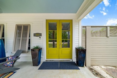 Rare opportunity to own a beautifully updated 5BR/4BA residence - photo 3