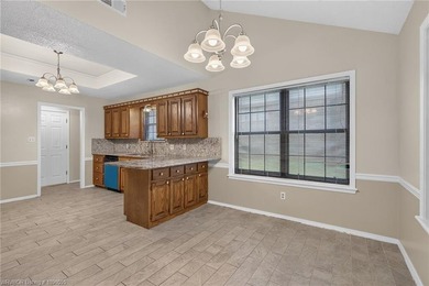 Traditional design and timeless style is what you'll love about - photo 15