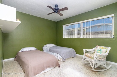 Bright & Cheery Retro Beach Home! You'll fall in love with this - photo 17